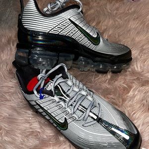 COPY - Nike Vapor Max 360 Metallic silver